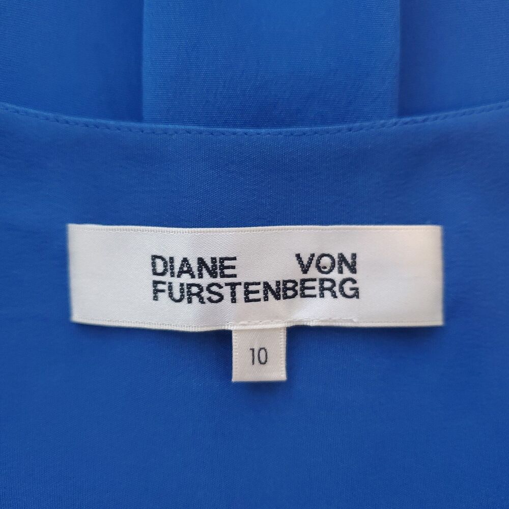 Vintage Diane Von Furstenberg Blue Silk Button-Up Blouse - Picture 6 of 8